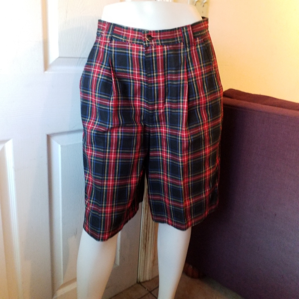 Gap vtg 80s red tartain plaid Preppy high waist pleats front Bermuda shorts